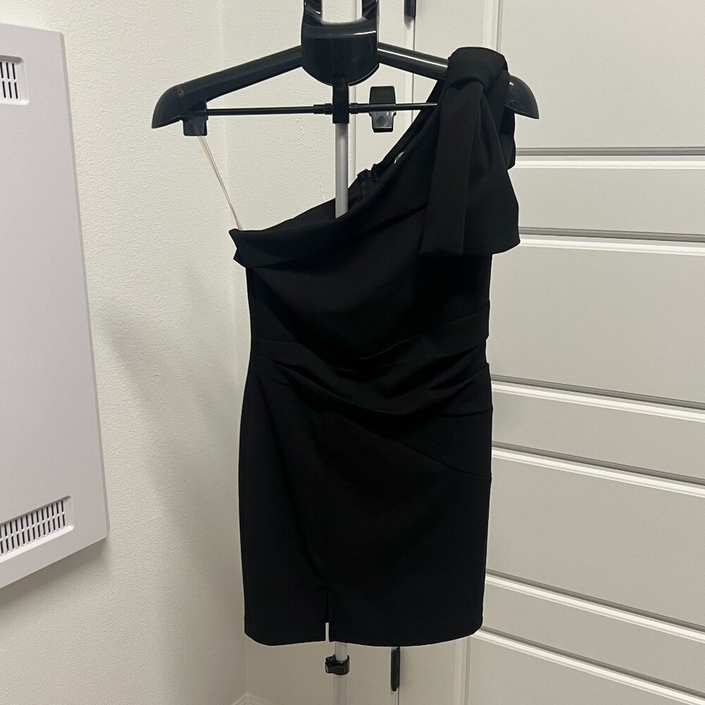 Honey and Rosie Black One-Shoulder Mini Dress, S, EUC